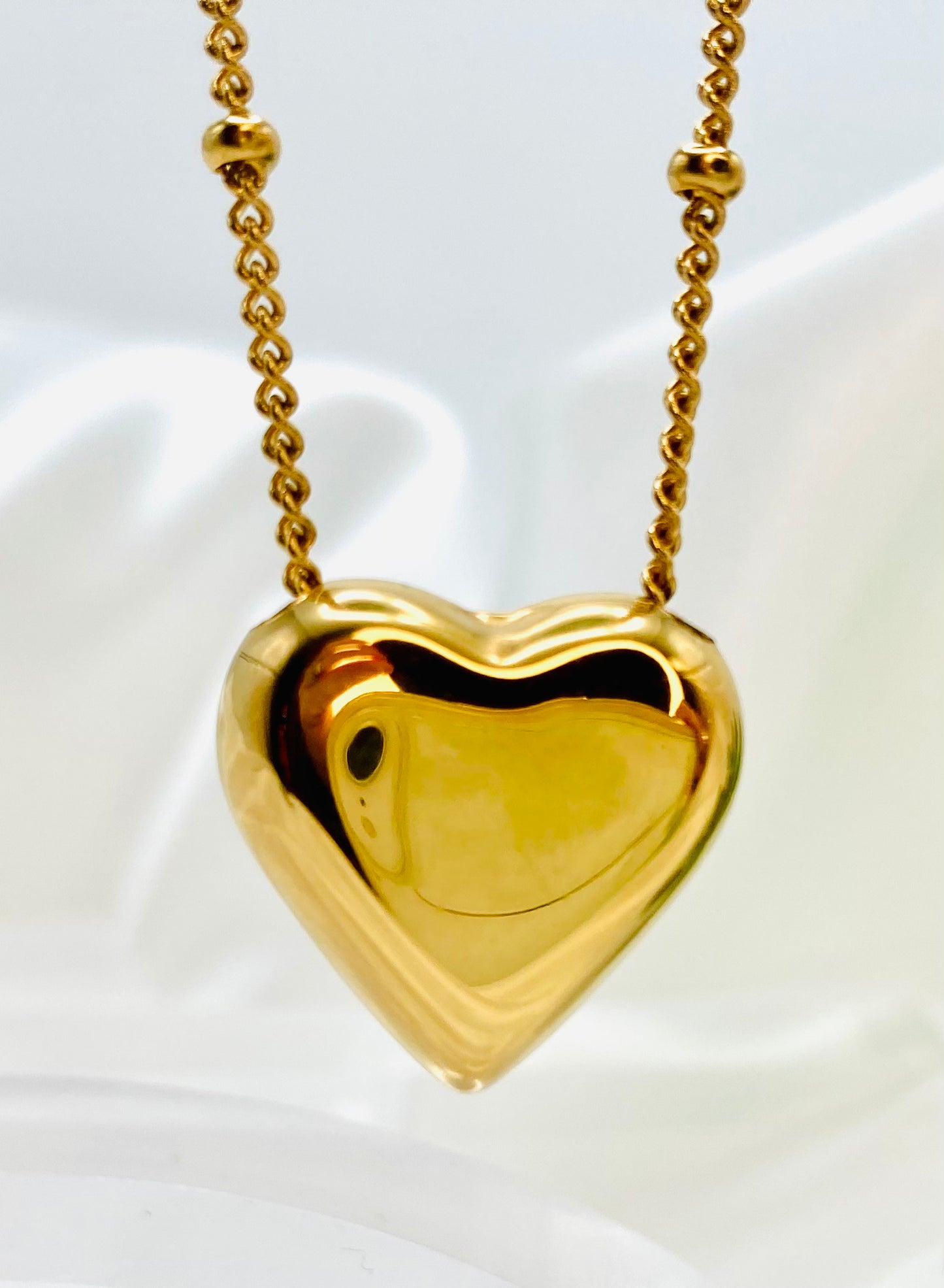 Collana con cuore in acciaio