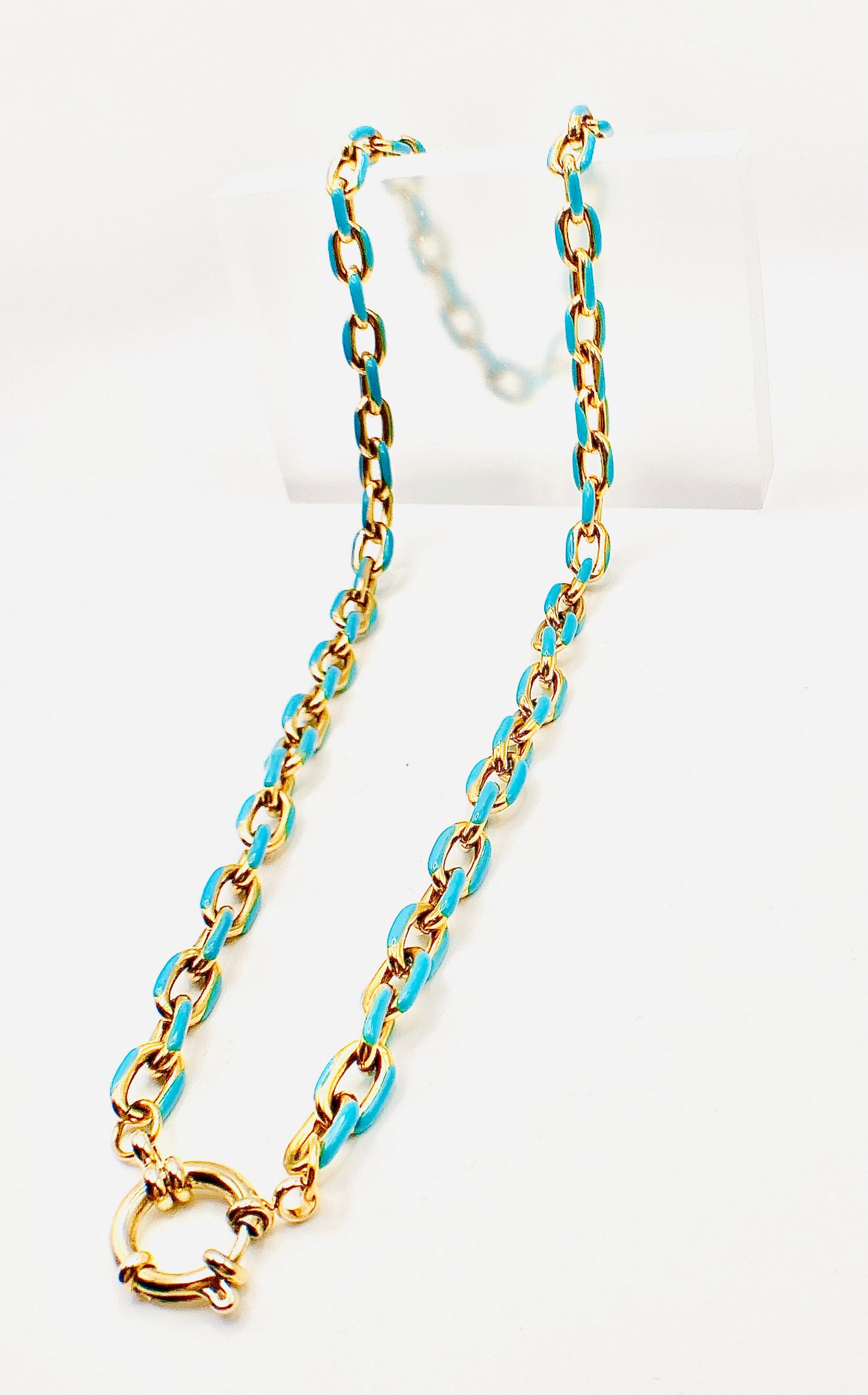 Collana con catena smaltata