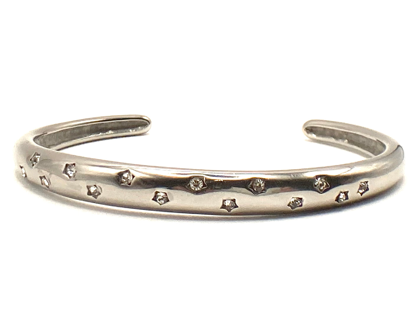 Bracciale rigido in acciaio