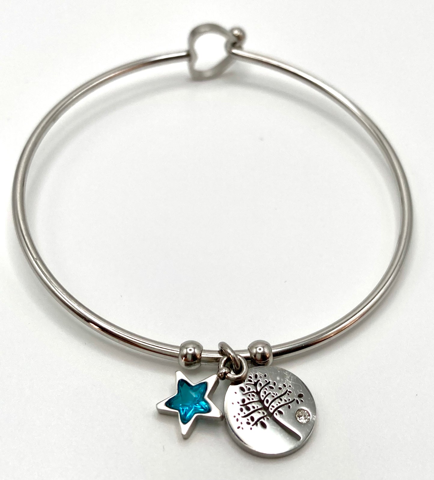 Bracciale rigido in acciaio