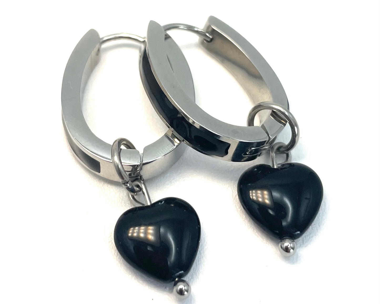 Orecchini con cuore in vetro
