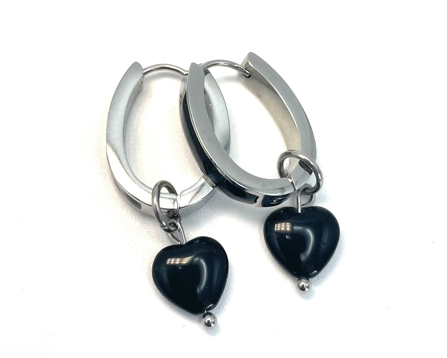 Orecchini con cuore in vetro