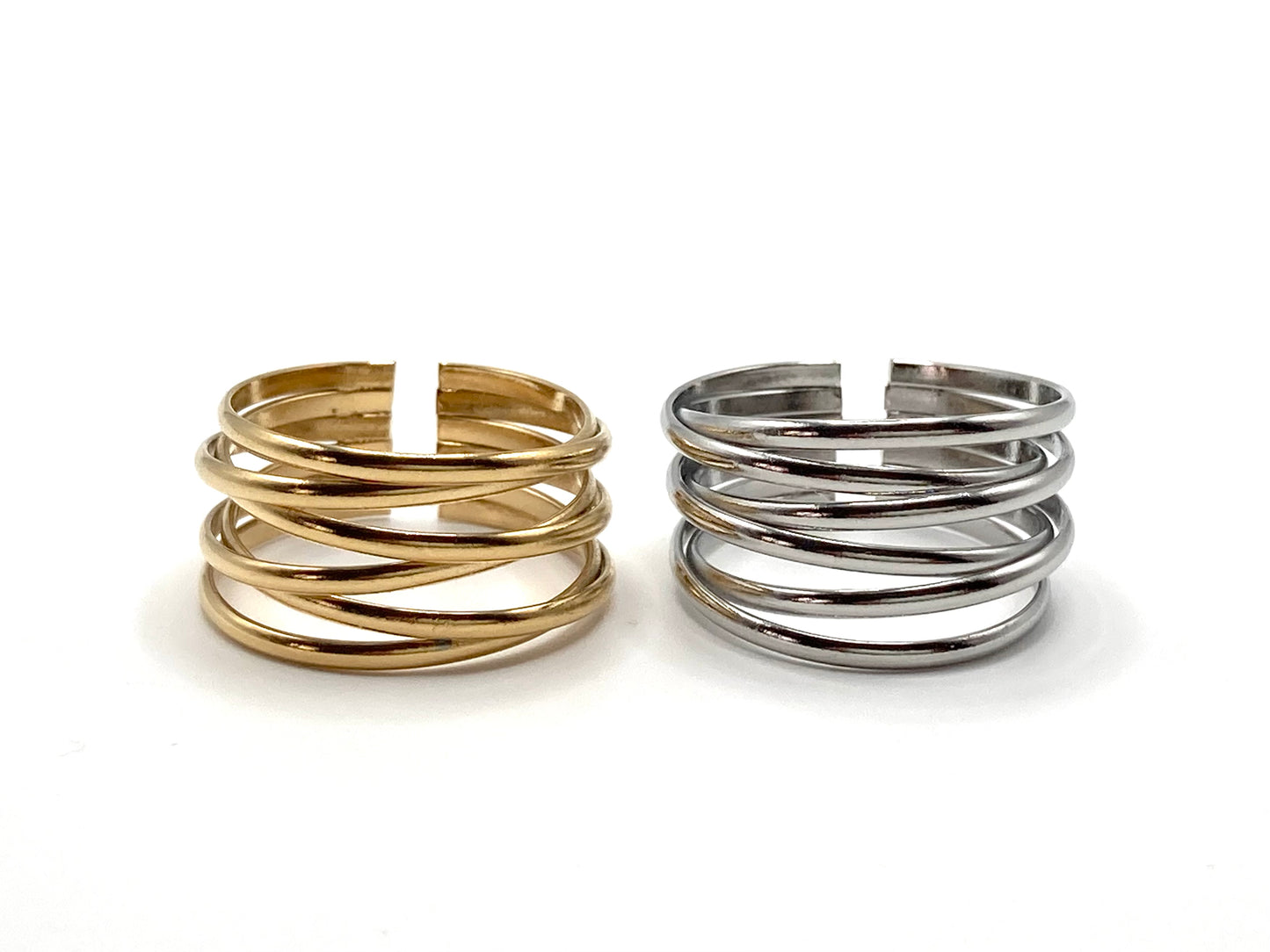 Anello a fascia intrecciato