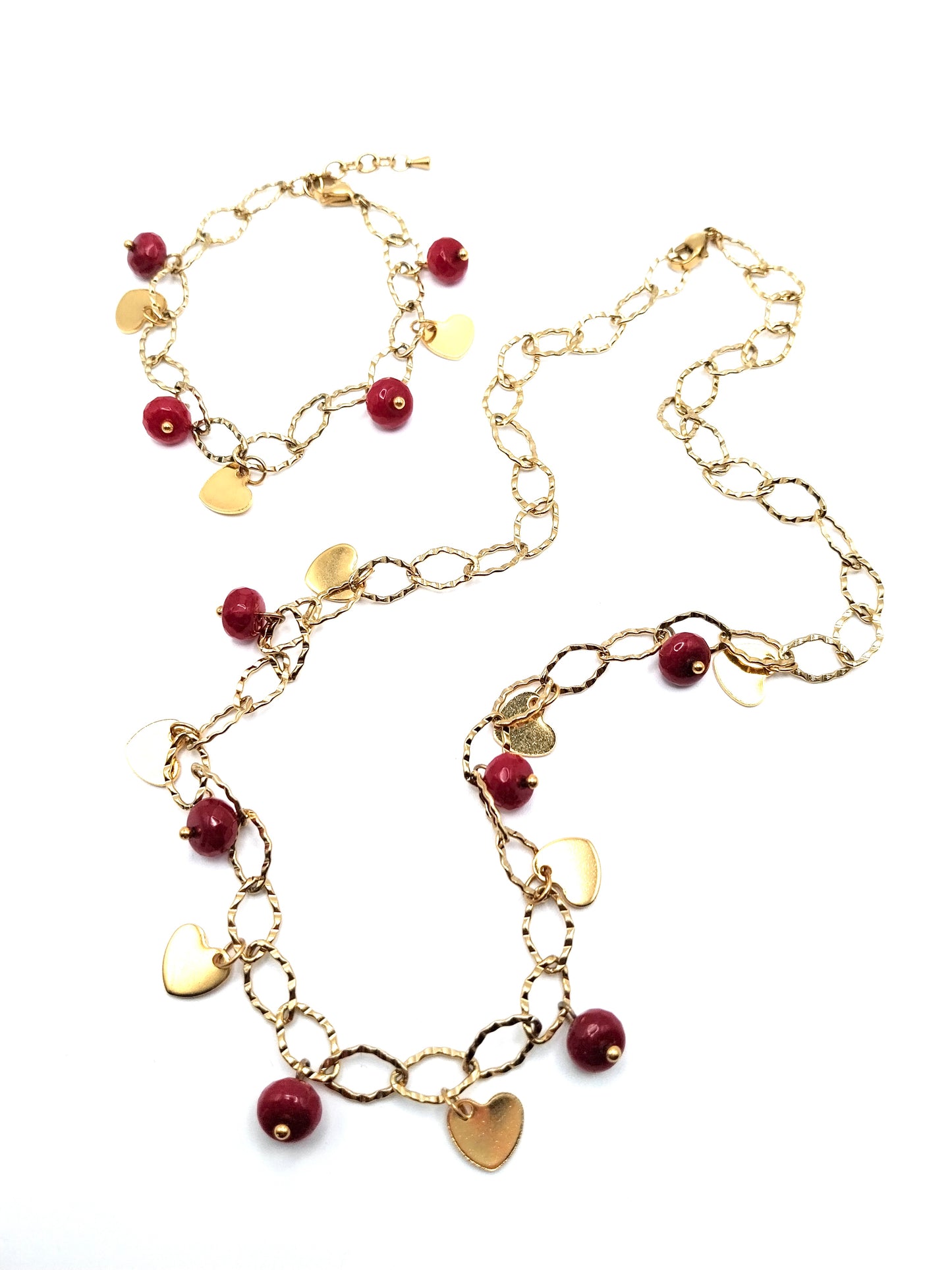 Collier et boucles d'oreilles avec des cœurs en céramique