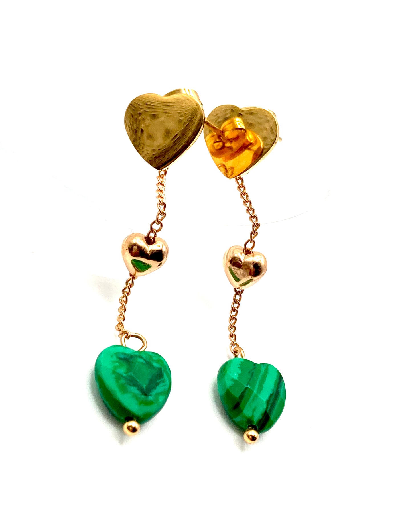 Orecchini con cuore pietra dura