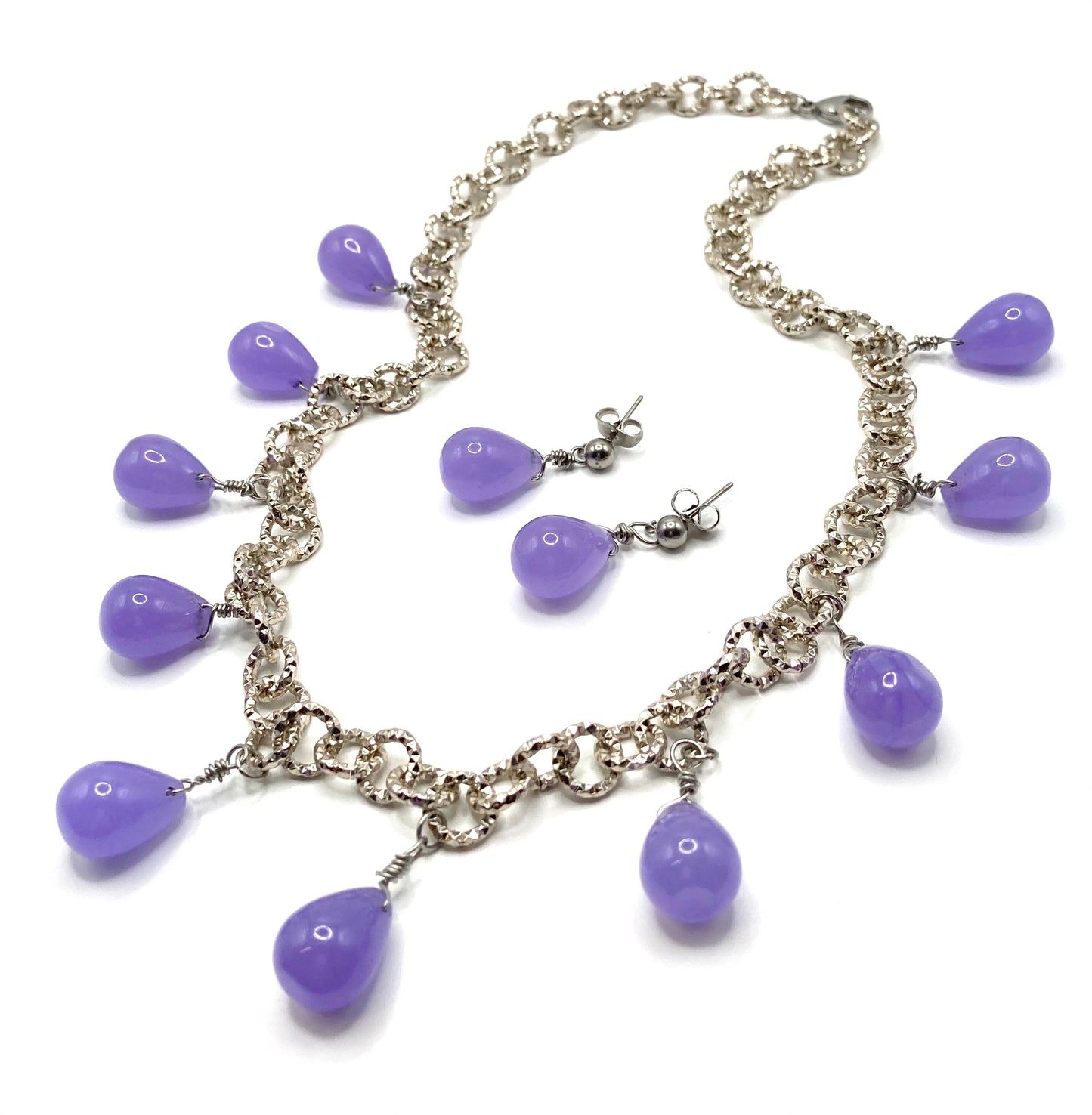 Collana e orecchini con gocce in pietra dura