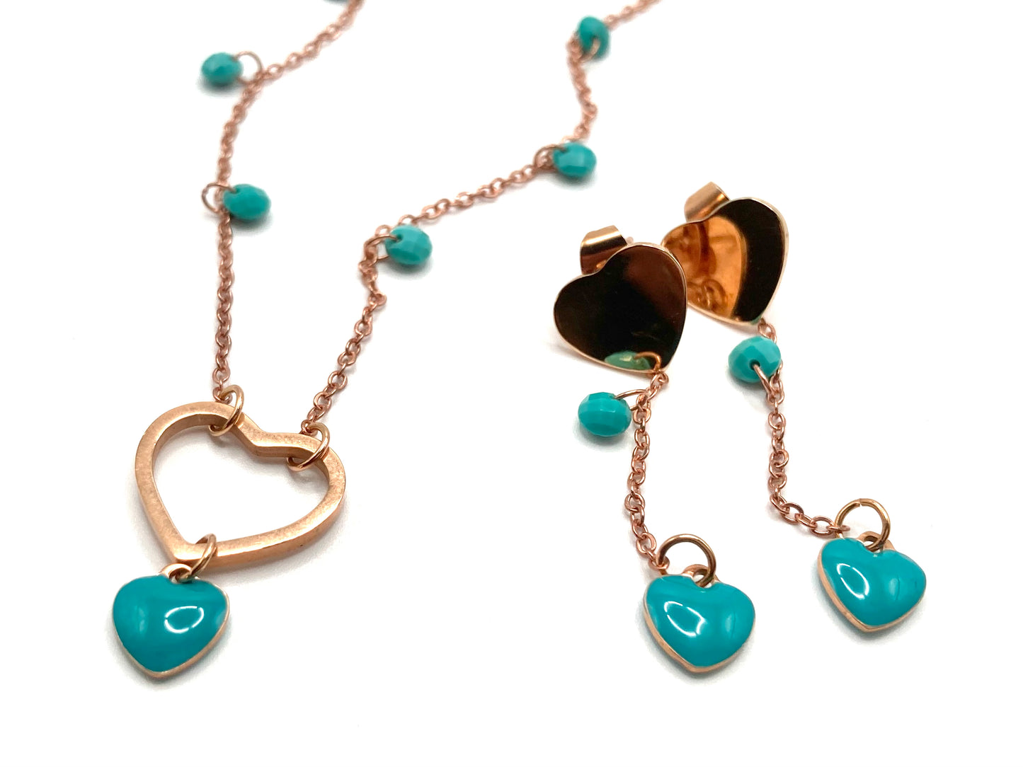 Collana e orecchini con cuori smaltati