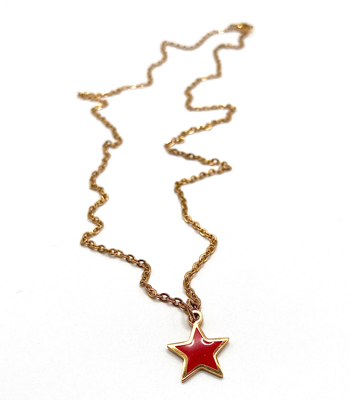 Collana con stella smaltata