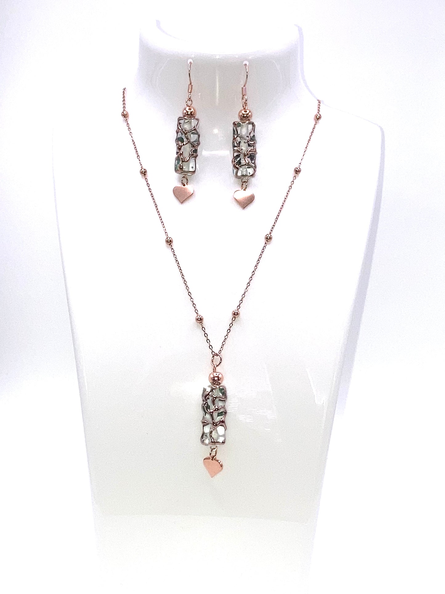 Collana e orecchini con tubo in vetro