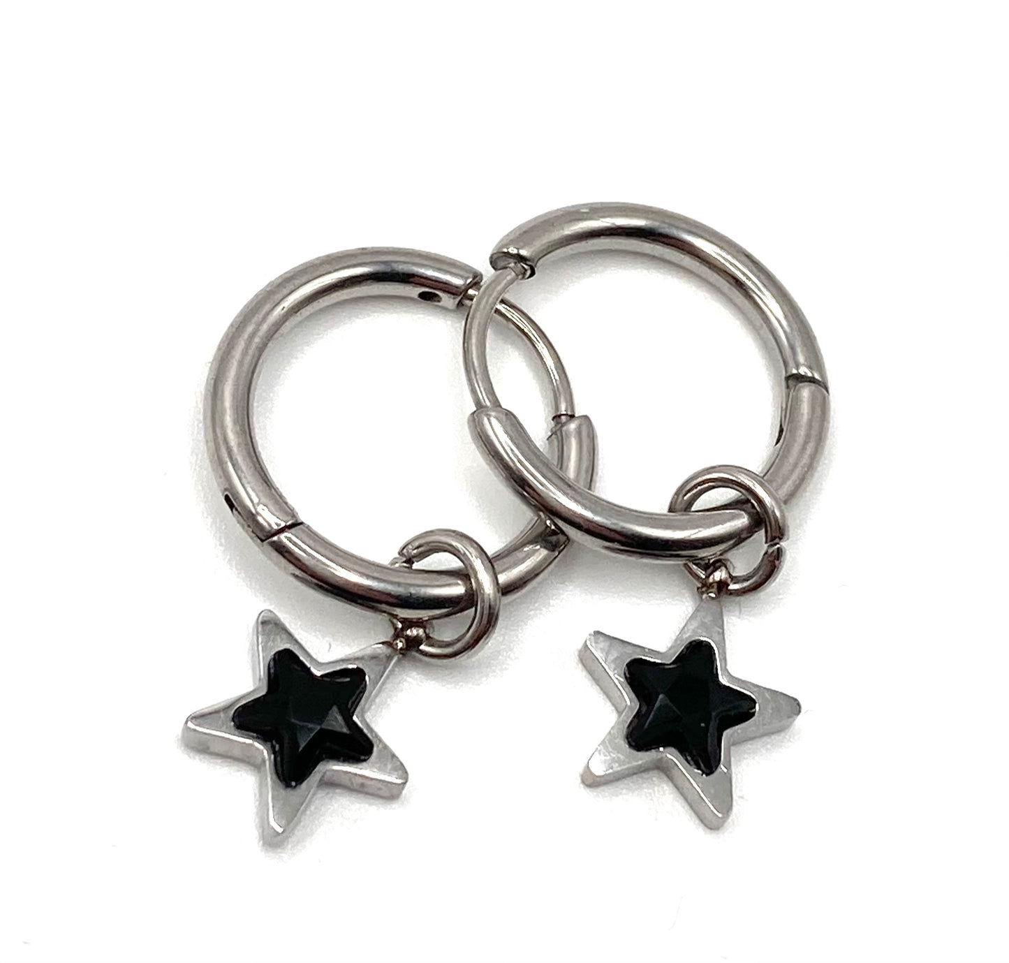 Orecchini a cerchio punto luce