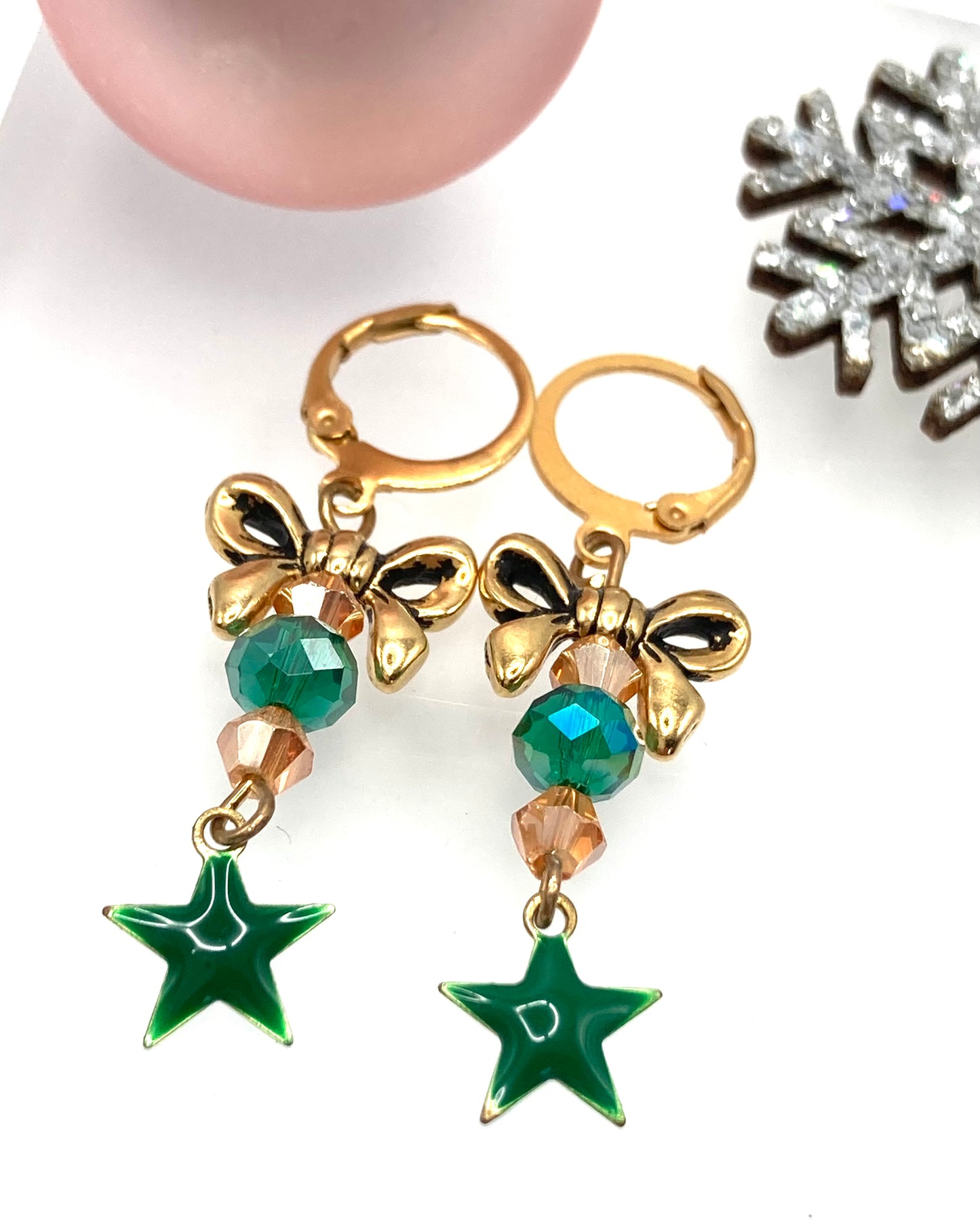 Orecchini con fiocco e stellina