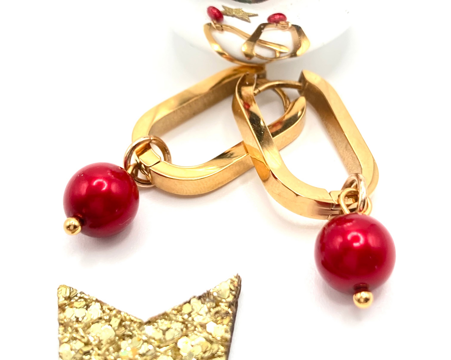 Orecchini con perlina tonda