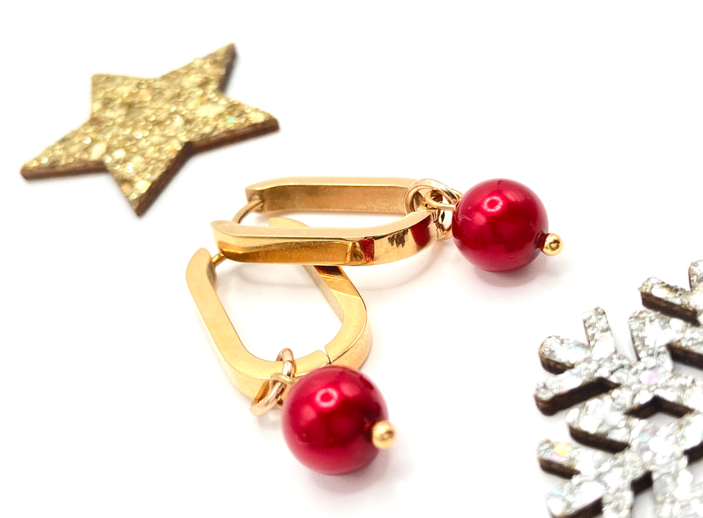 Orecchini con perlina tonda