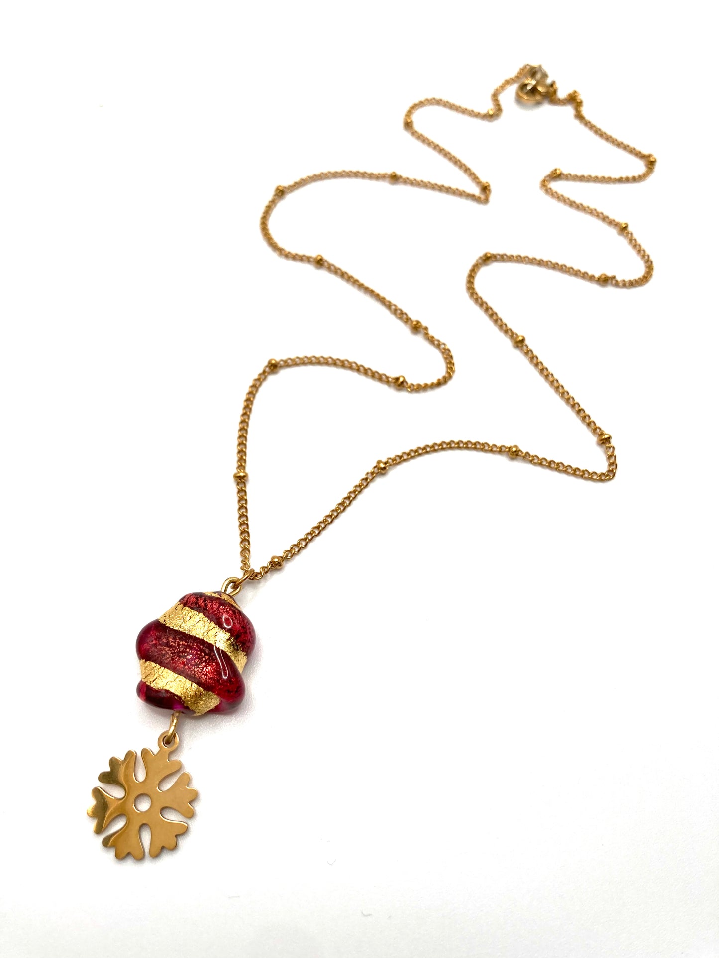 Collana e orecchini con snow