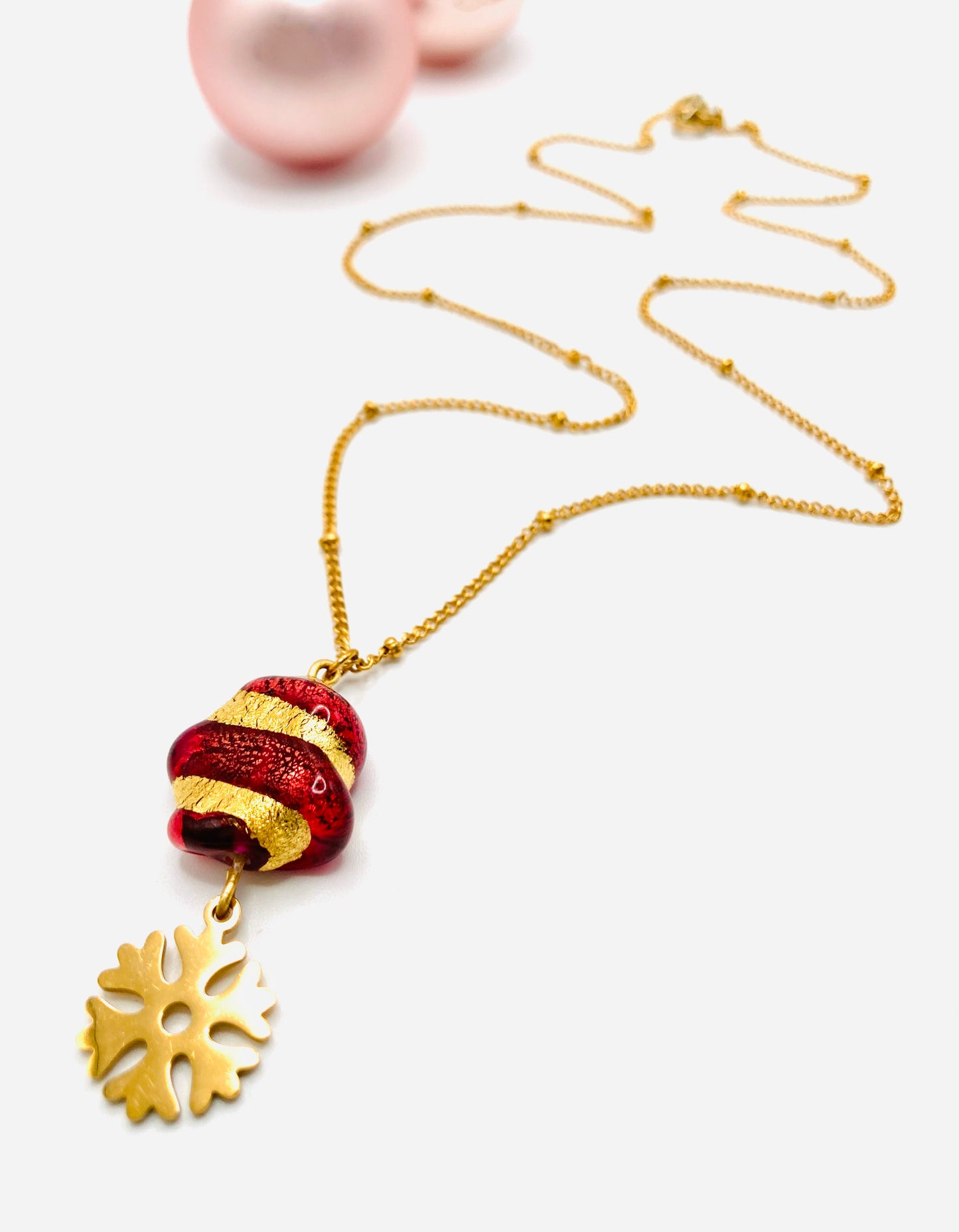 Collana e orecchini con snow