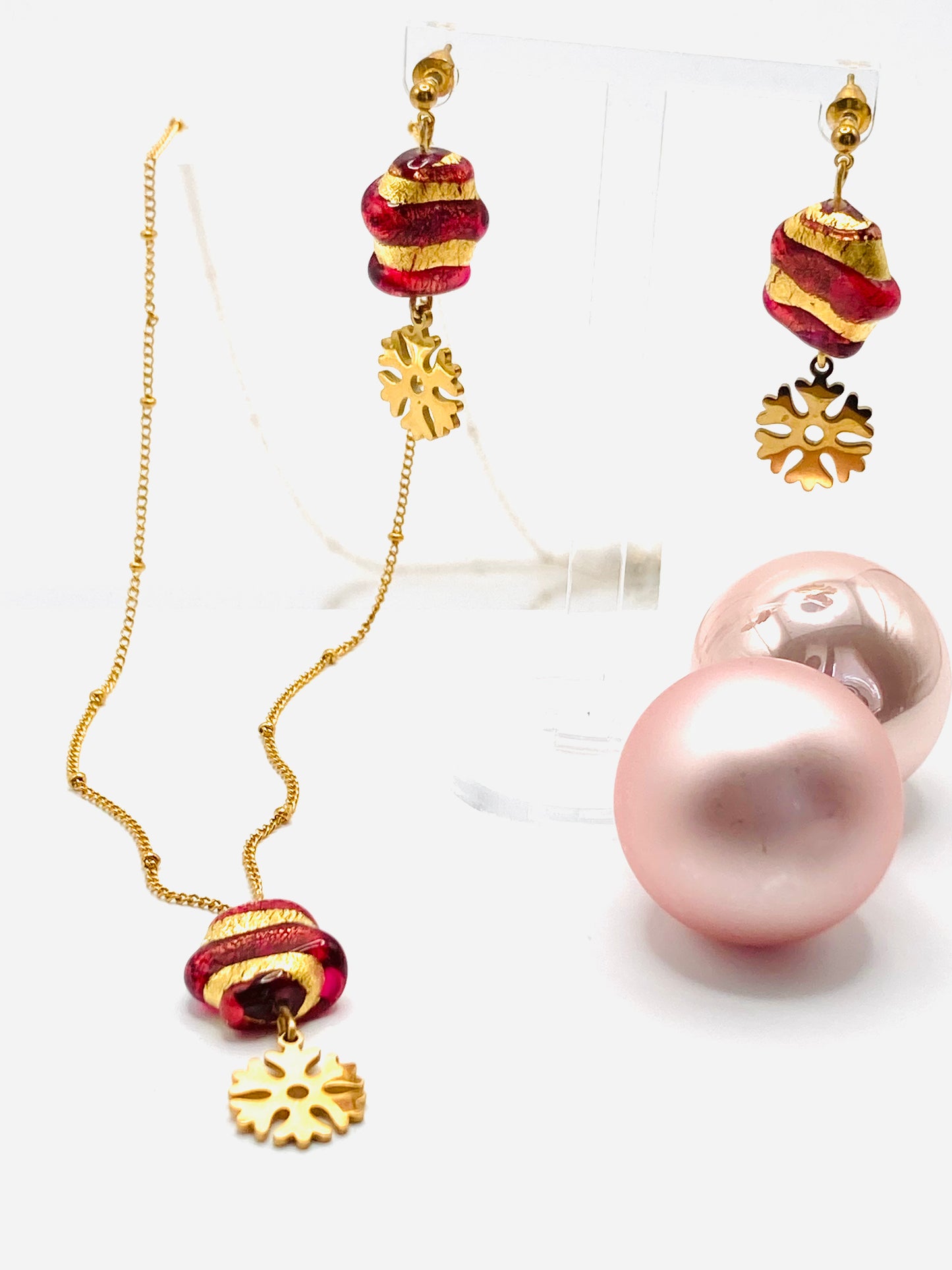 Collana e orecchini con snow