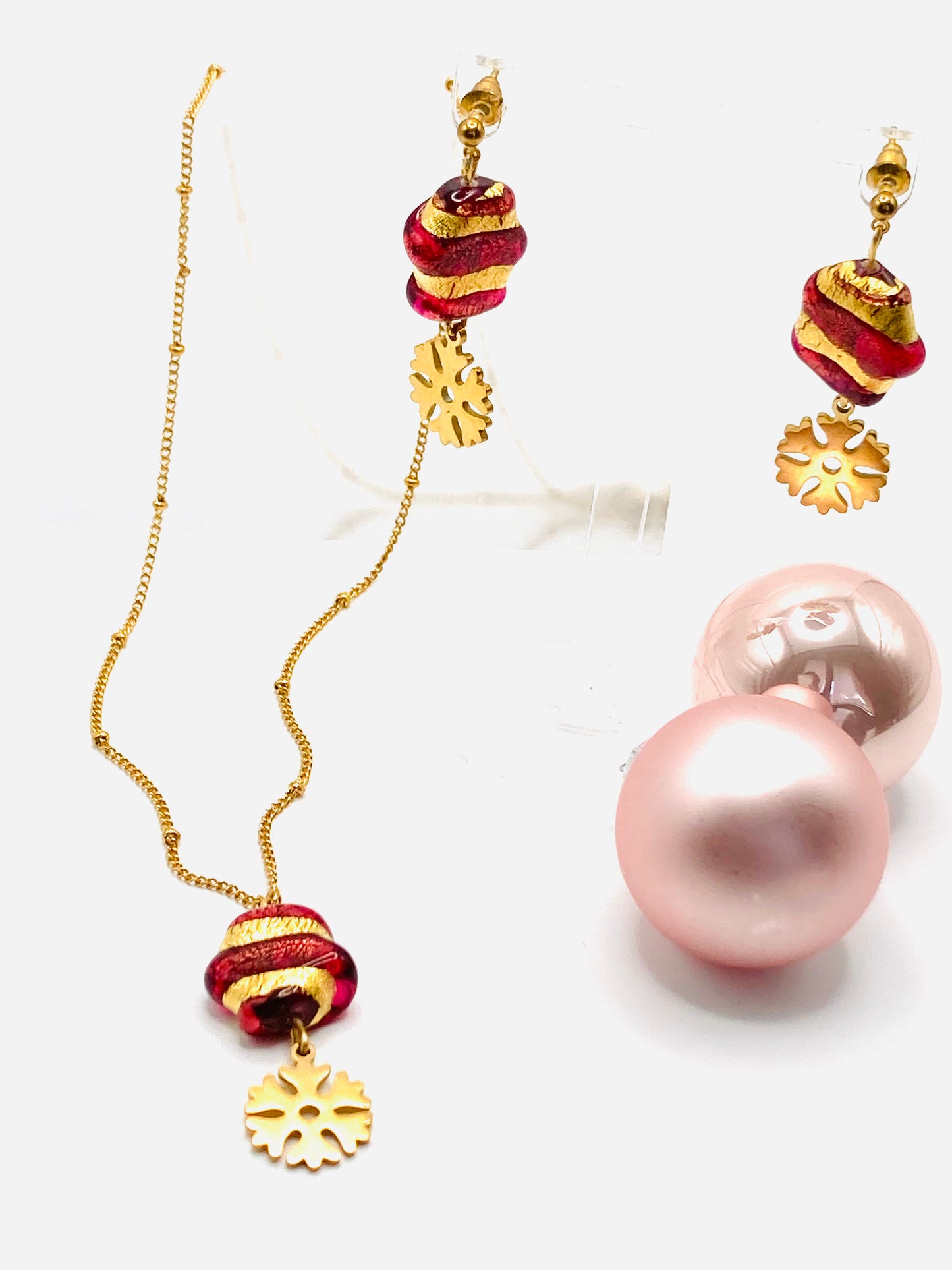 Collana e orecchini con snow