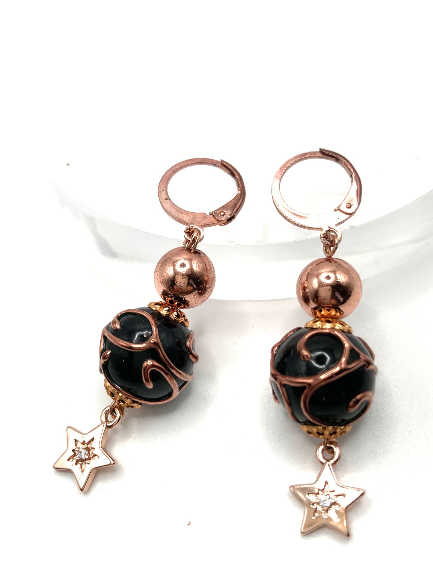 Orecchini pendenti con stellina