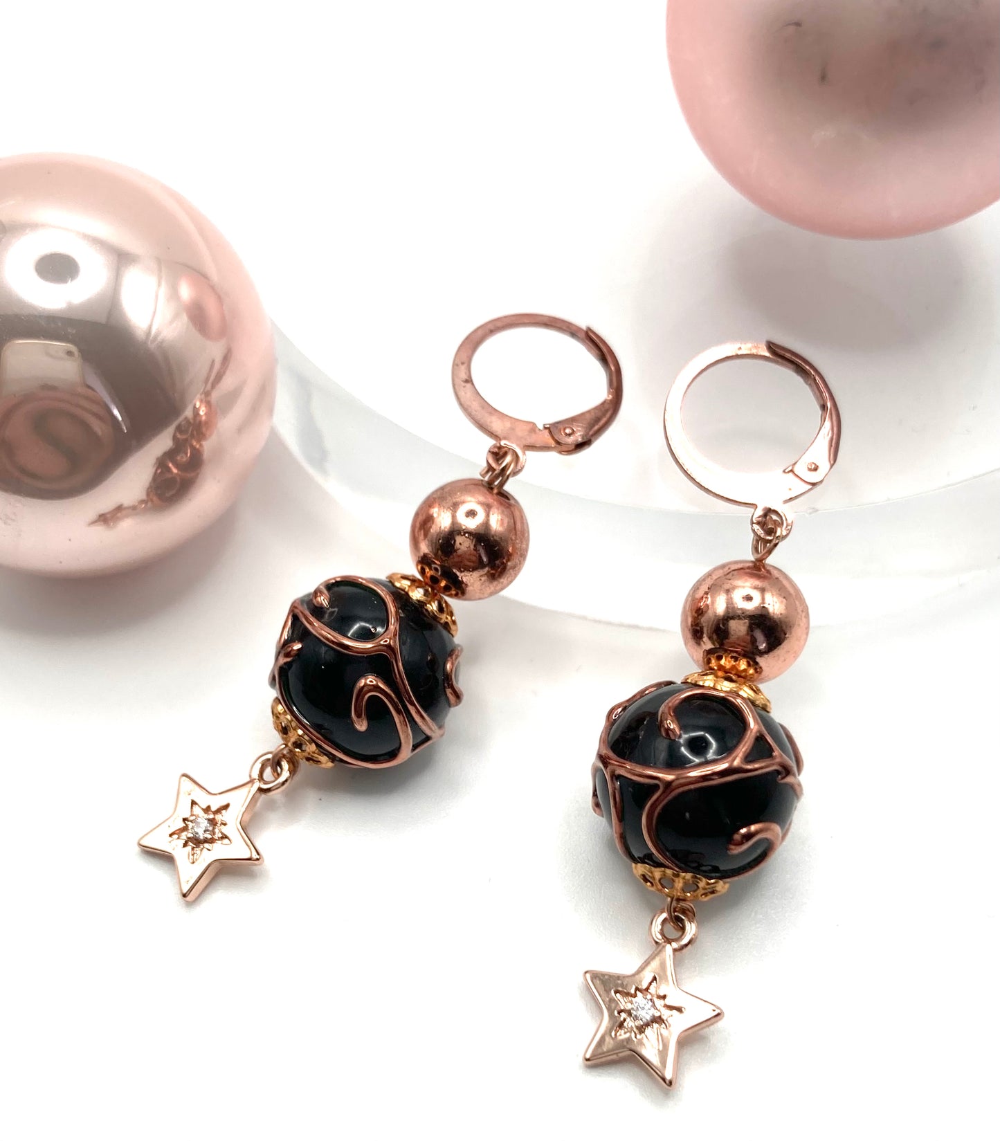 Orecchini pendenti con stellina