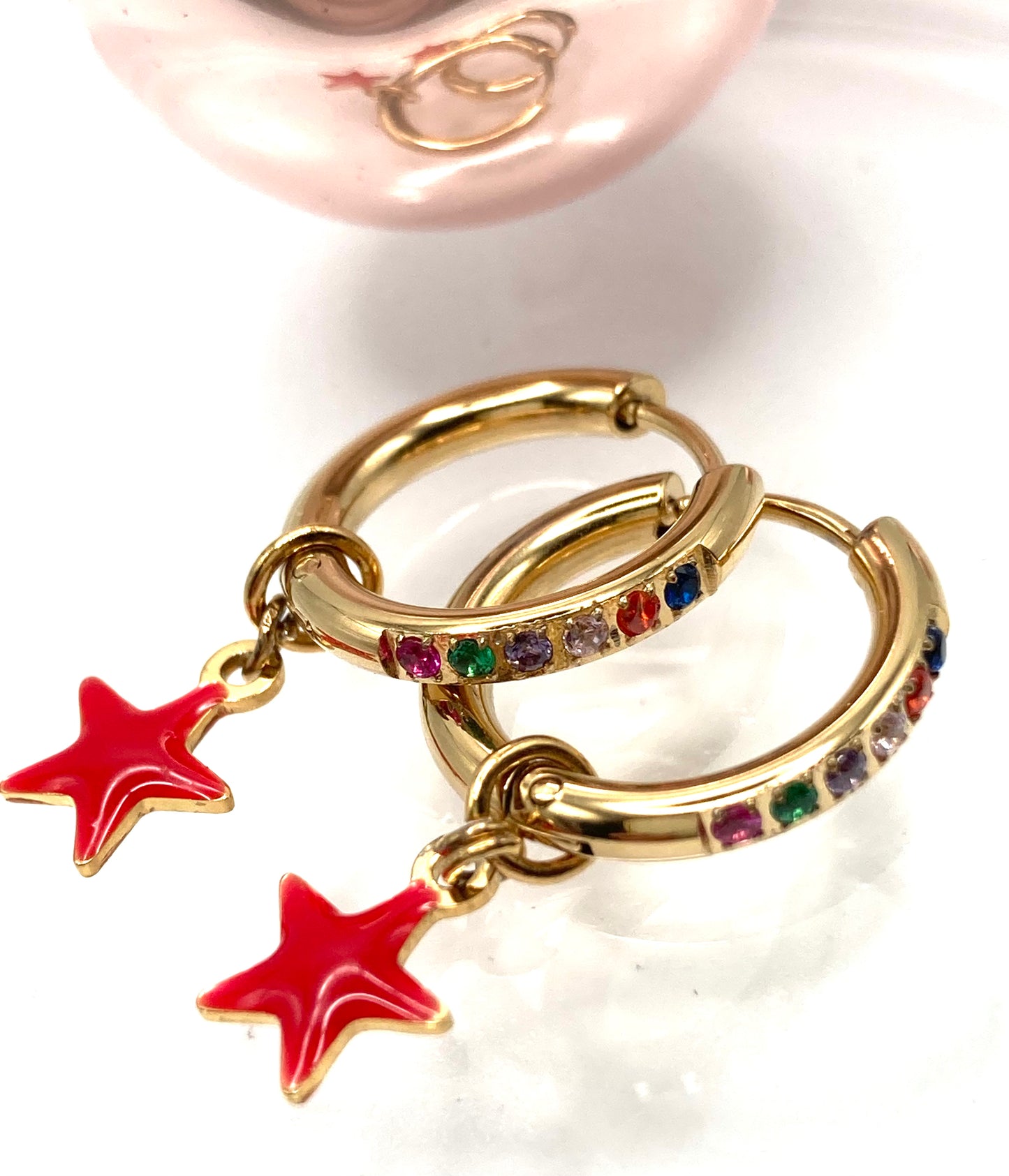 Orecchini a cerchio con stellina