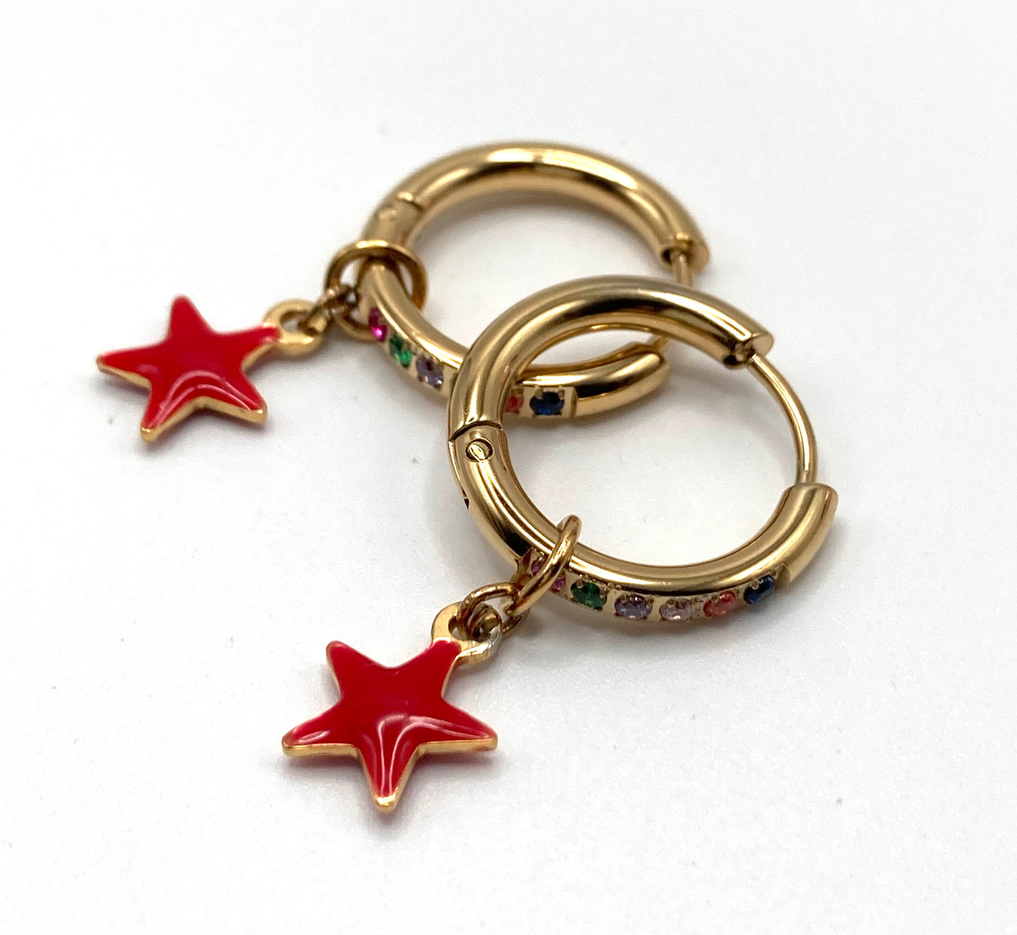 Orecchini a cerchio con stellina