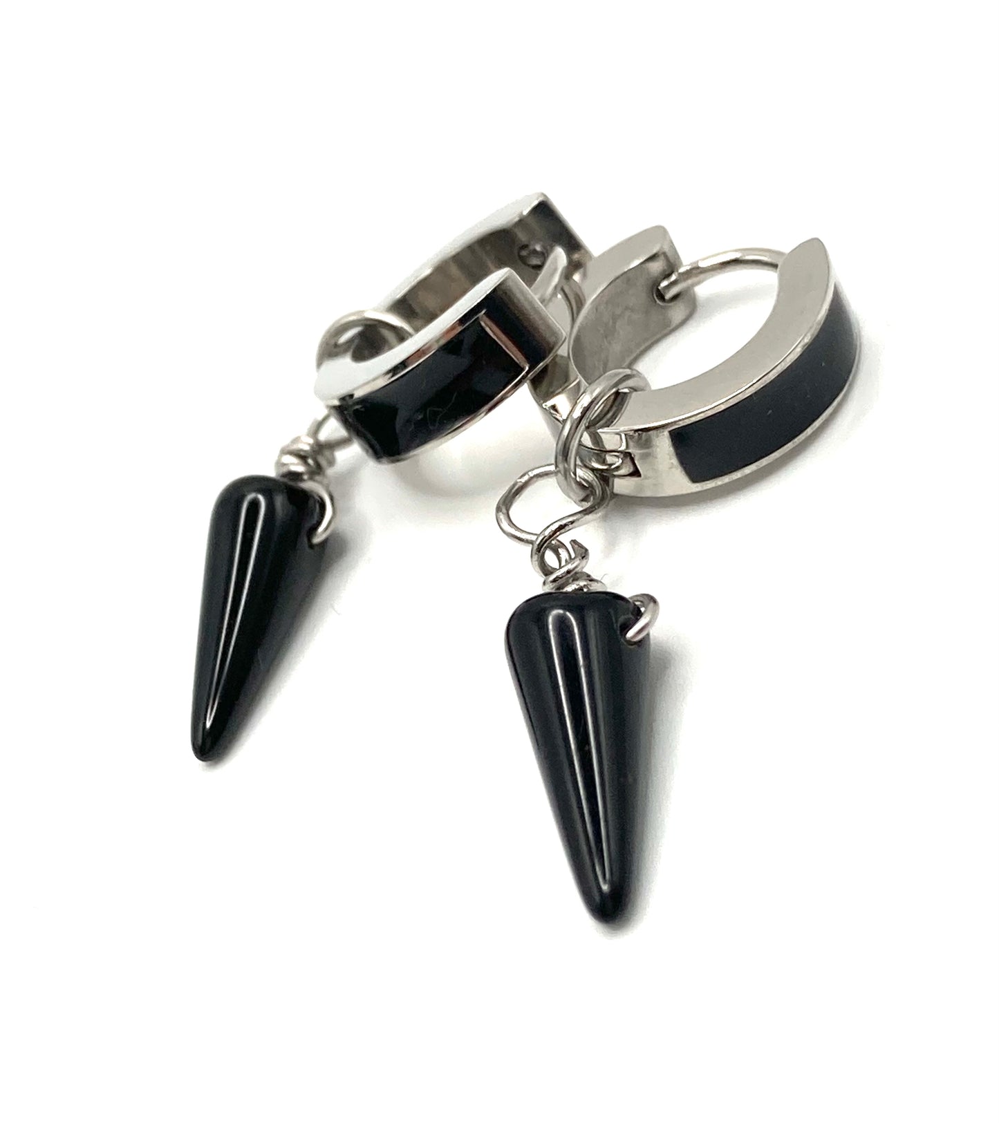 Orecchini a cerchio smaltati