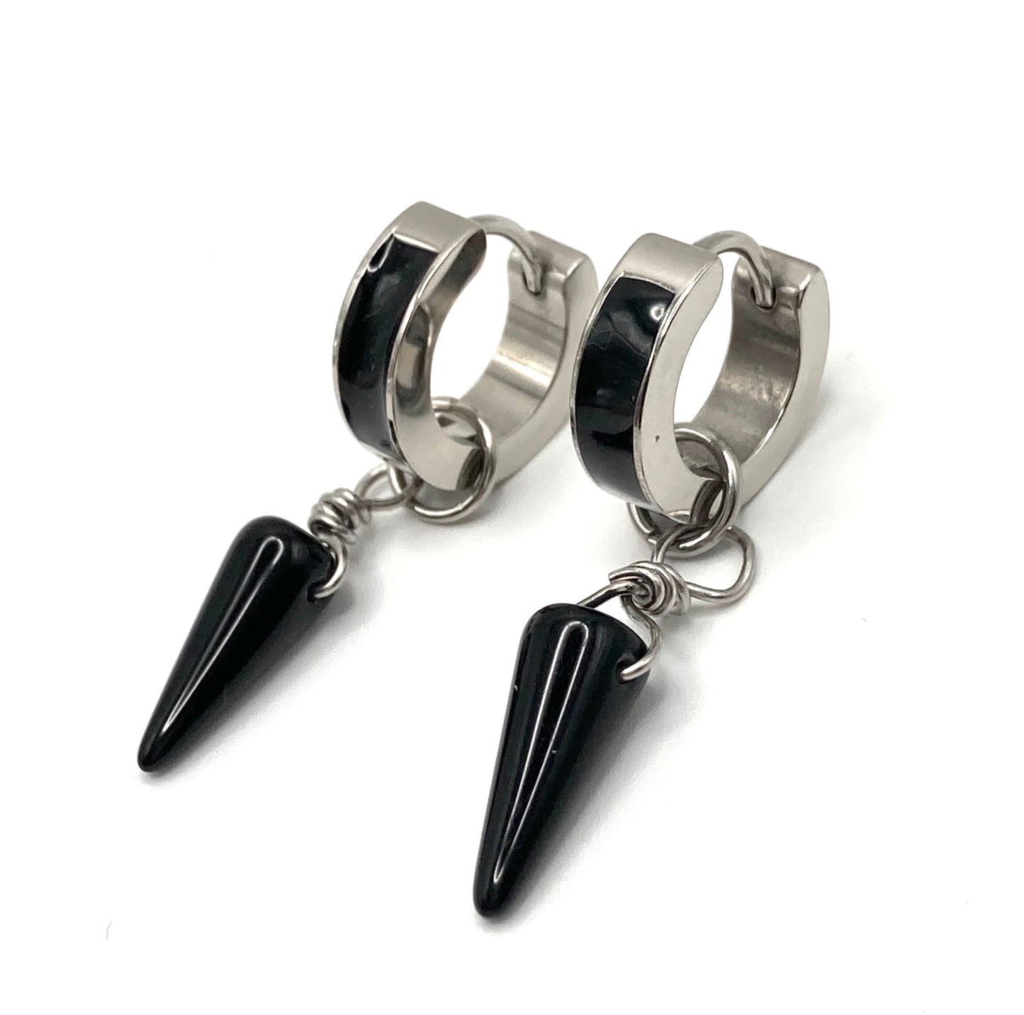 Orecchini a cerchio smaltati