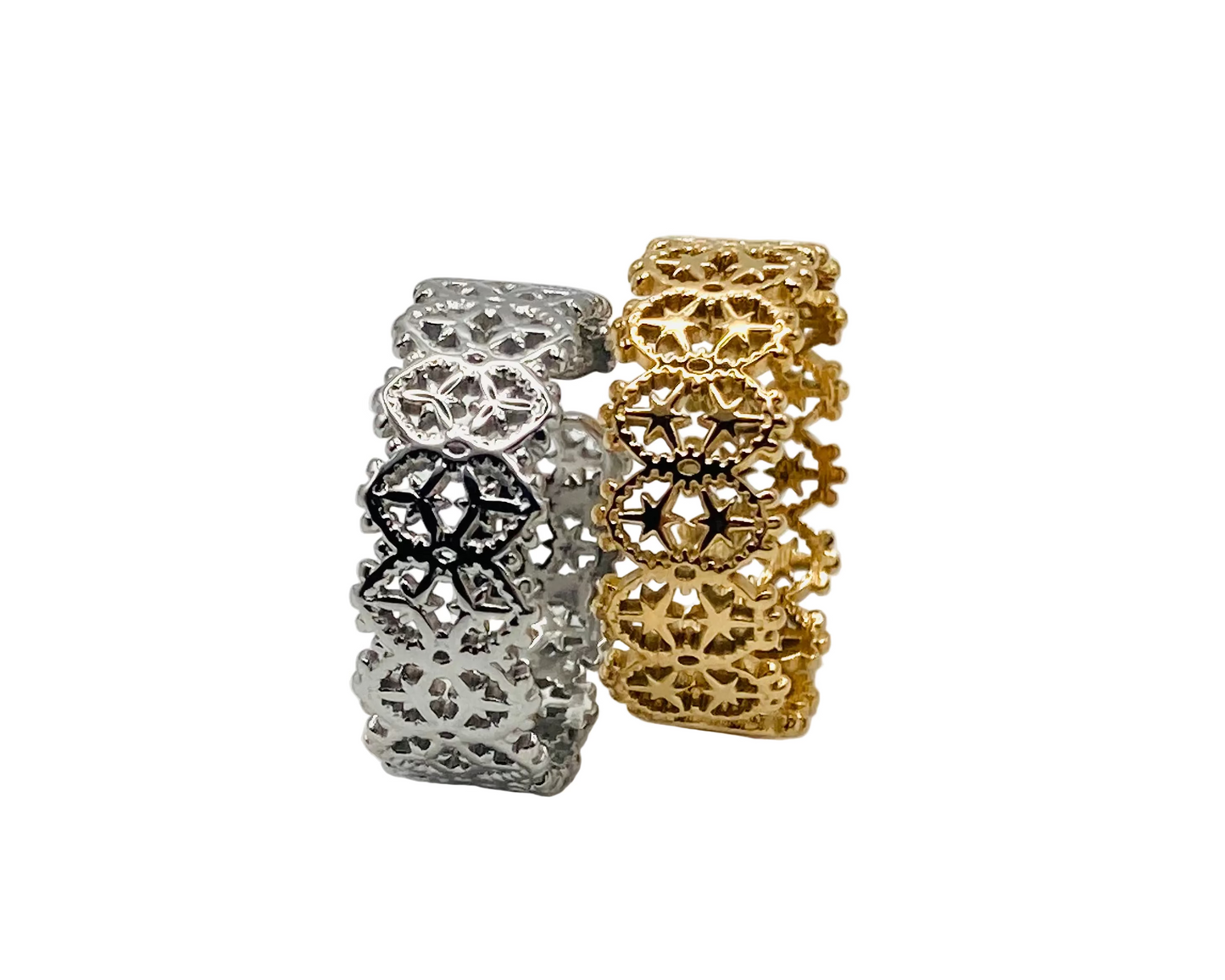 Anello a fascia traforato