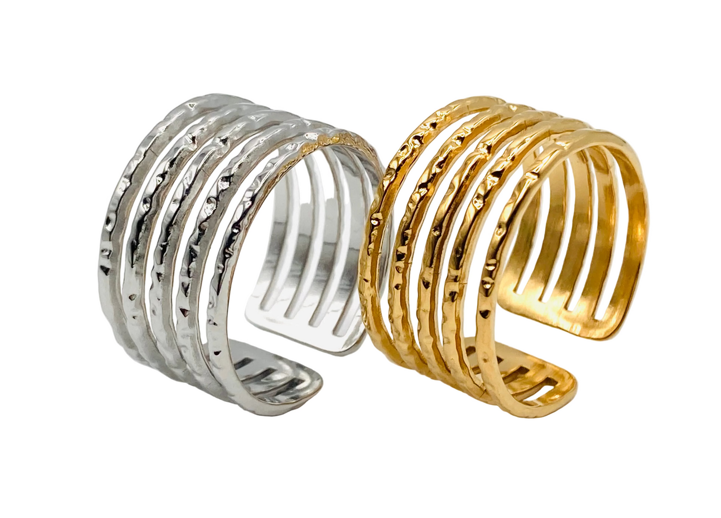 Anello a fascia effetto martellato