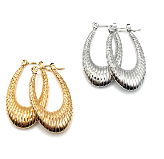 Orecchini ad anelle ovali